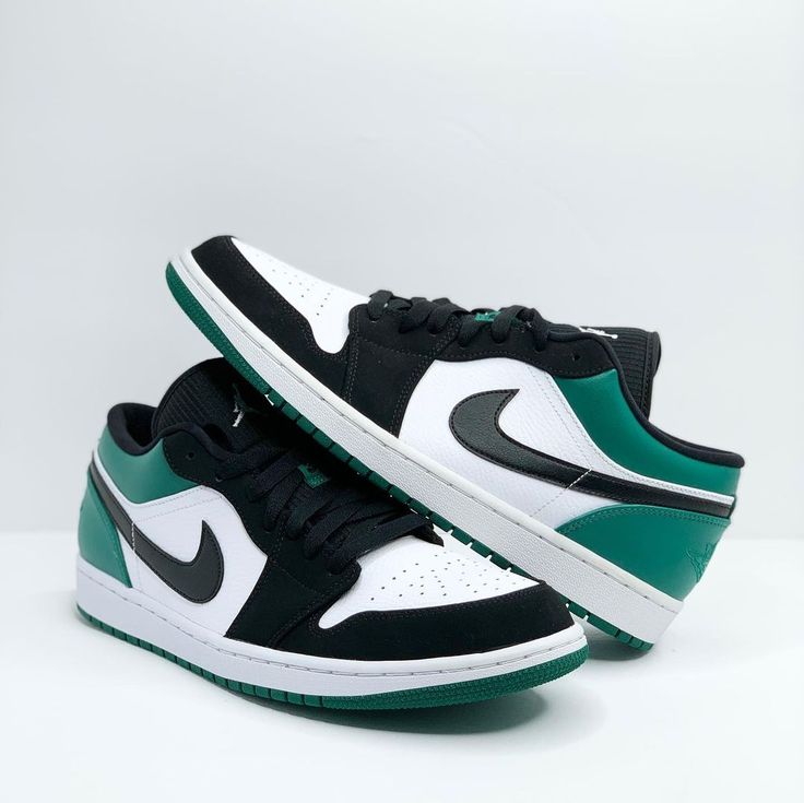 Nike Air Jordan 1s - Green/Black Low