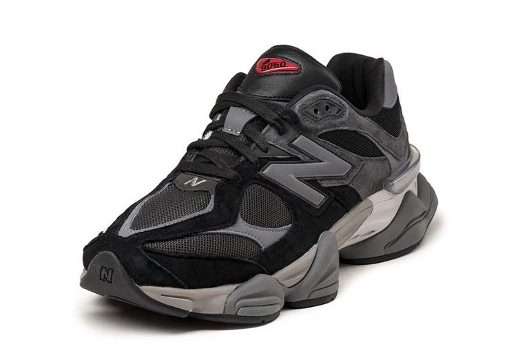 NEW BALANCE 9060