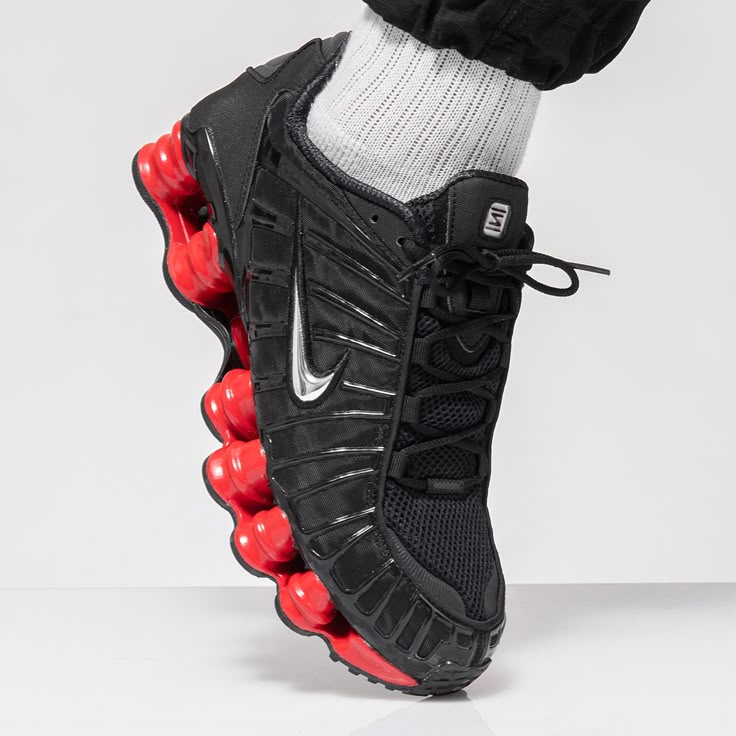 Nike Shox TL - BLACK/RED
