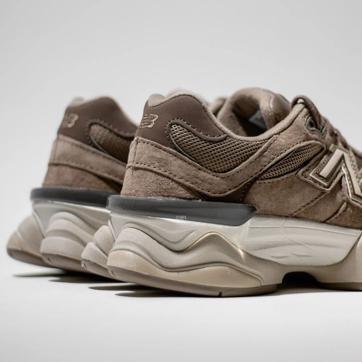 NEW BALANCE - Mushroom Brown